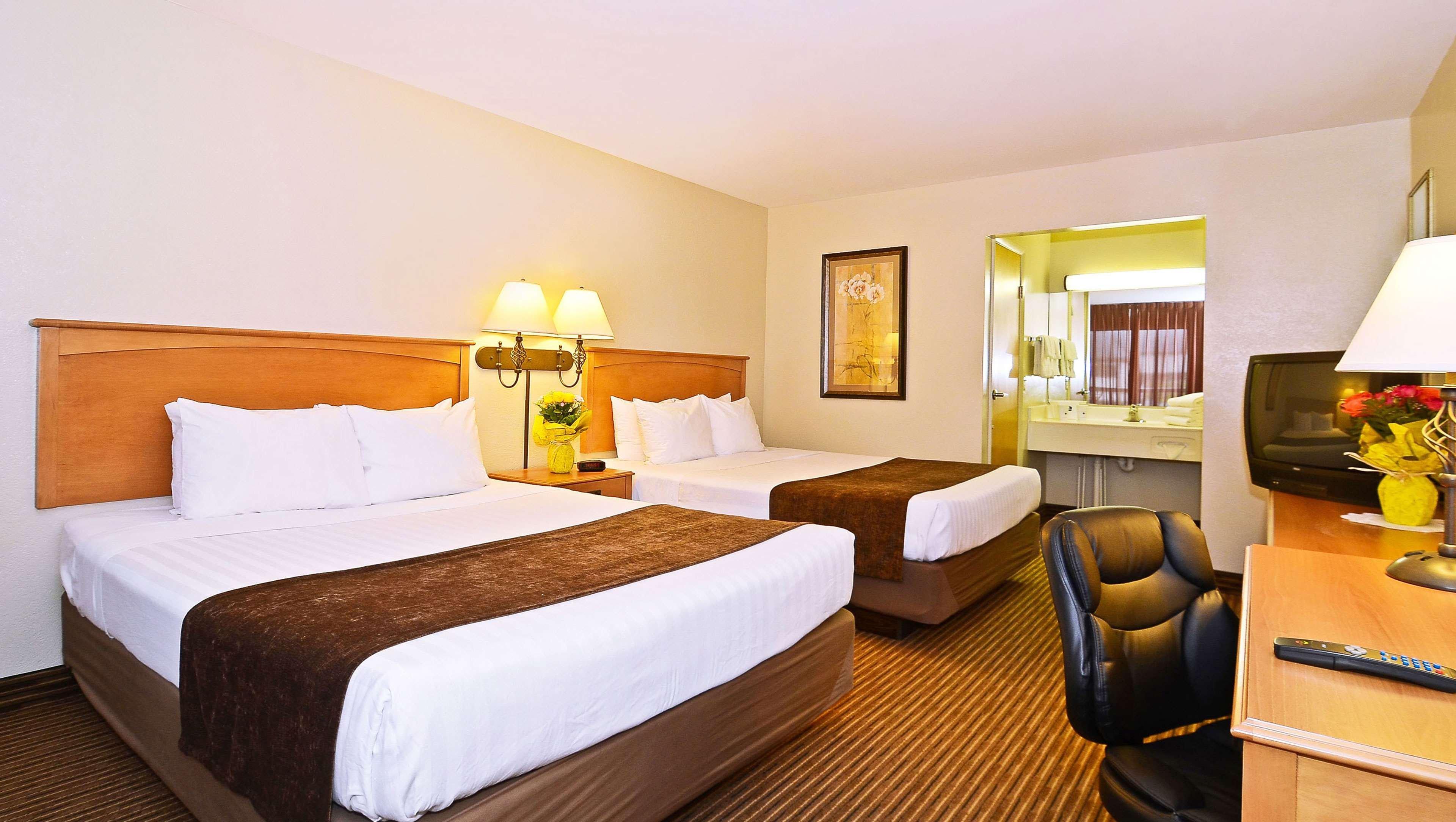 Days Inn By Wyndham Birch Run Eksteriør billede
