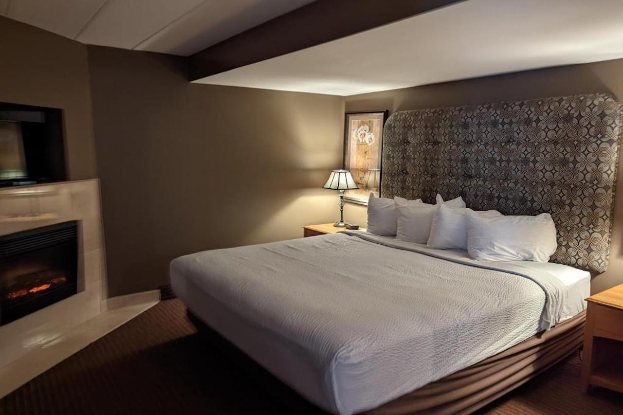 Days Inn By Wyndham Birch Run Eksteriør billede