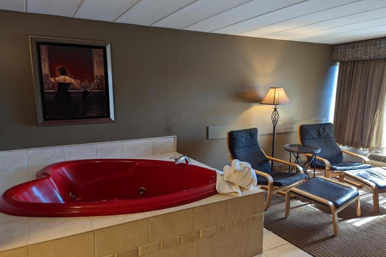 Days Inn By Wyndham Birch Run Eksteriør billede