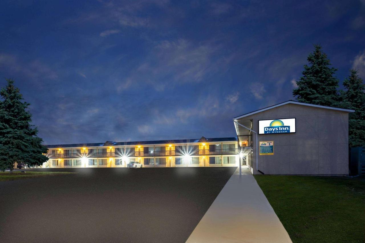 Days Inn By Wyndham Birch Run Eksteriør billede