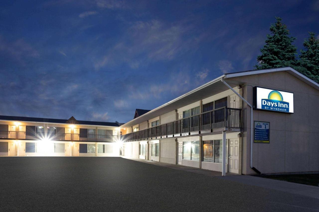 Days Inn By Wyndham Birch Run Eksteriør billede