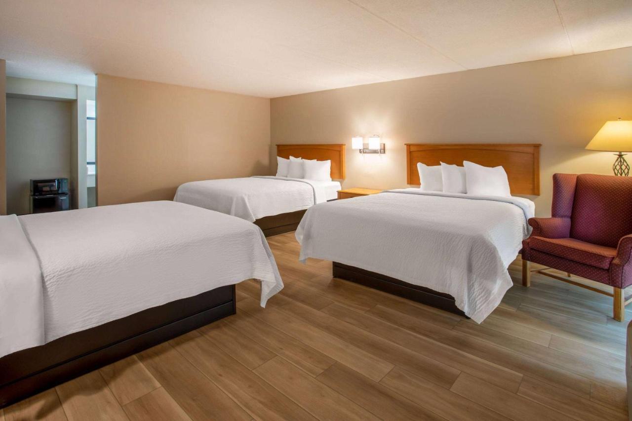 Days Inn By Wyndham Birch Run Eksteriør billede